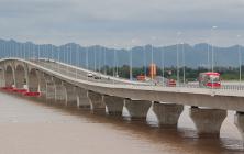 Open, after the Finn bridge connecting city and port as an important infrastructure work (photo: sumitomo mitsui construction (strains))